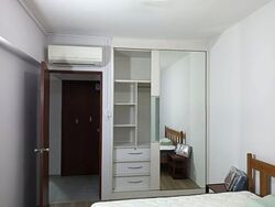 Blk 210 Bedok Town Centre (Bedok), HDB 3 Rooms #581387471